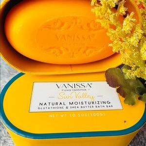 COPY - 2 Vanissa  Purely California Natural Bath Bar